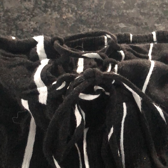 Womens shorts 2 pairs - Picture 5 of 6